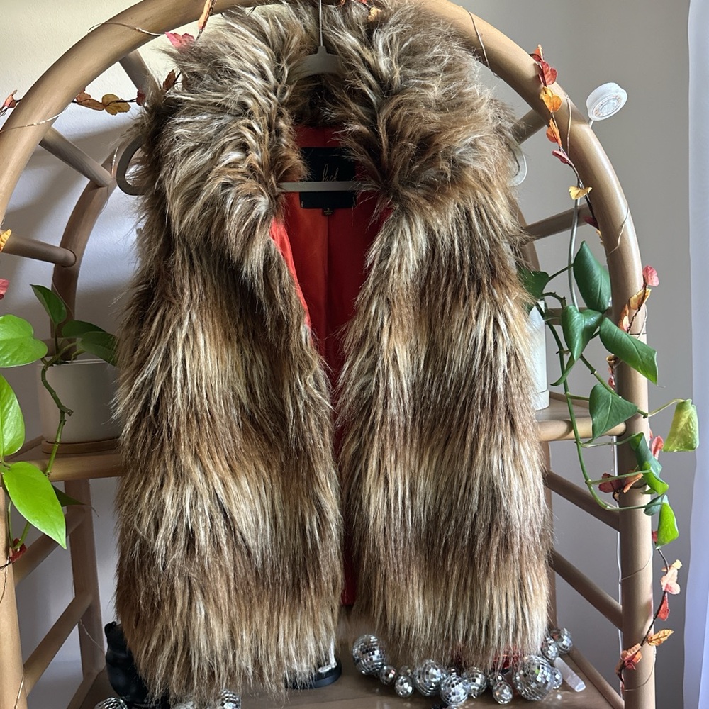 BB Dakota Faux Fur Vest